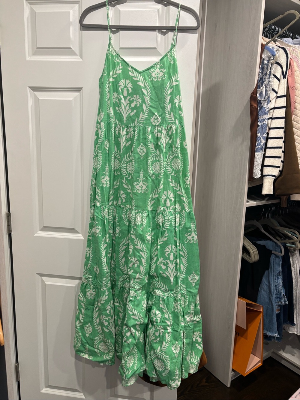 Vero Moda Green and White Maxi Dress